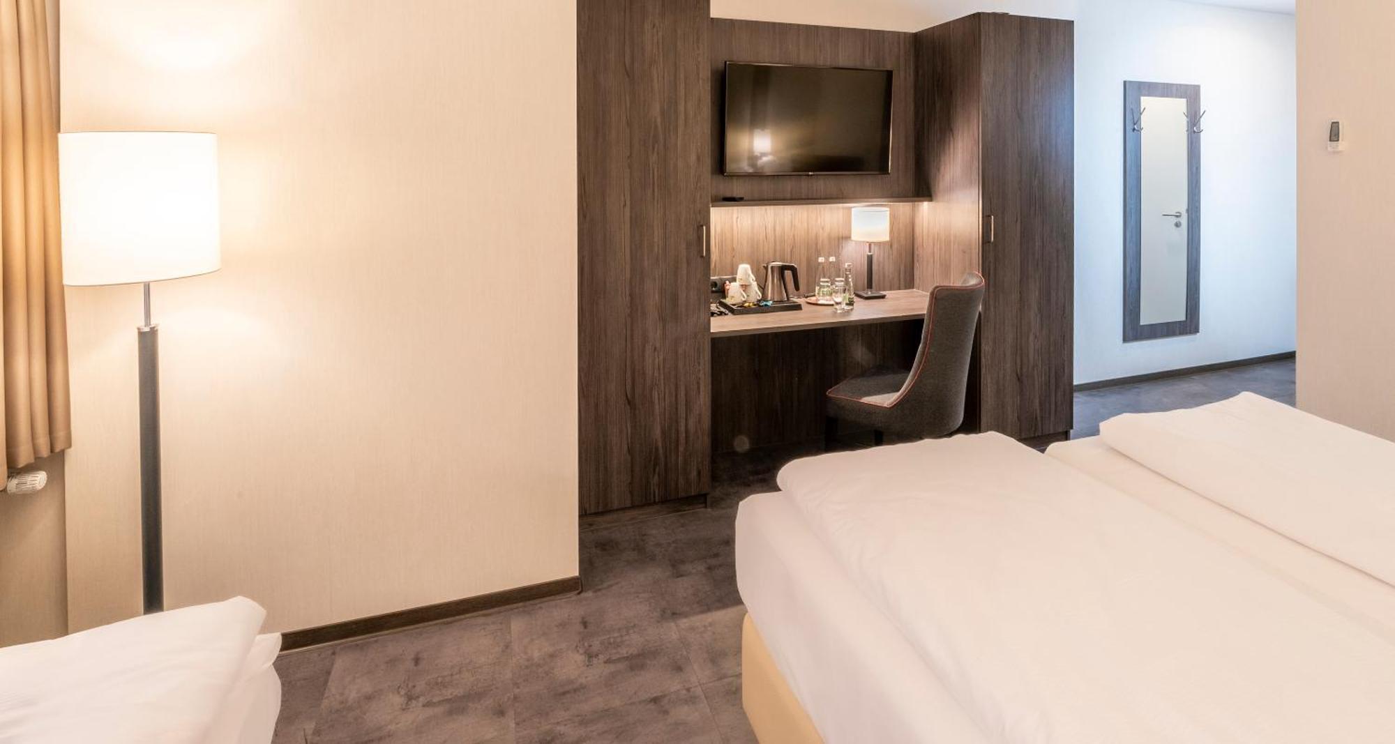 Best Western Plaza Hotel مانهايم المظهر الخارجي الصورة