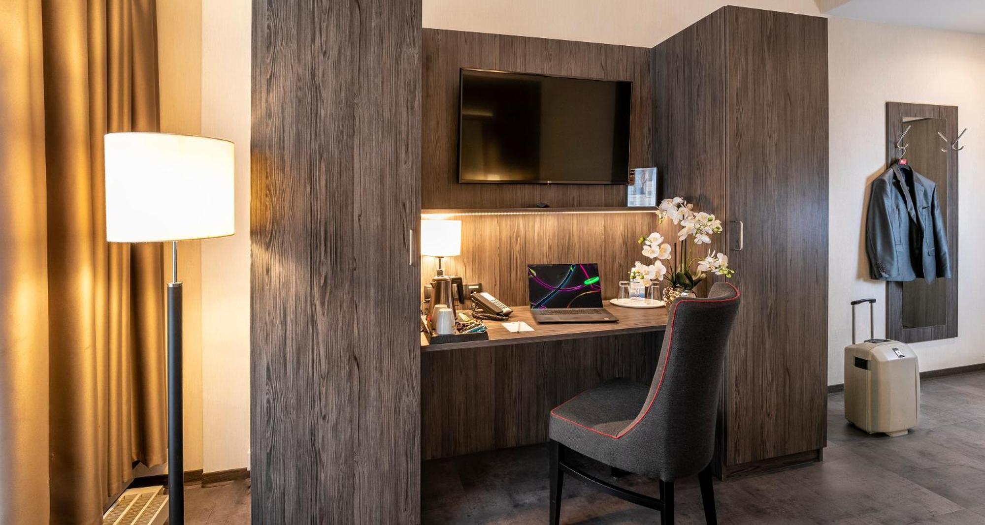 Best Western Plaza Hotel مانهايم المظهر الخارجي الصورة